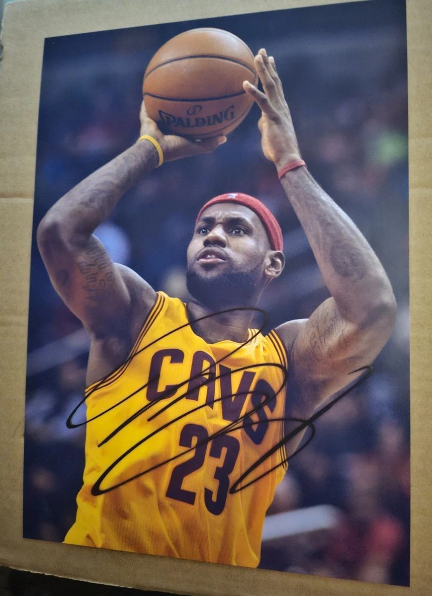Preços baixos em Lebron James NBA itens Original Autografada | eBay