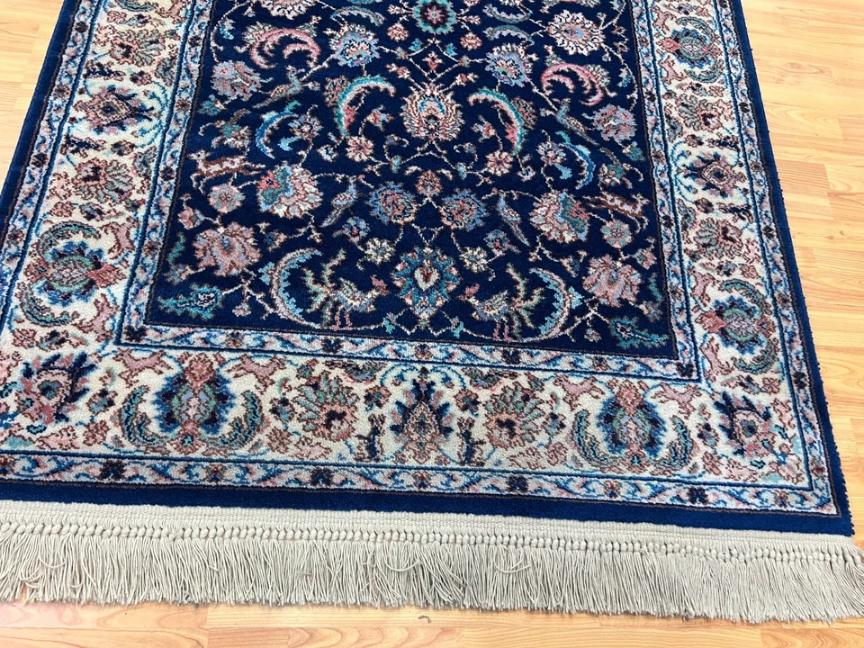 4'4" x 6' Karastan Tab riz Design Oriental Rug - Full Pile - Made in USA - Image 2 of 4