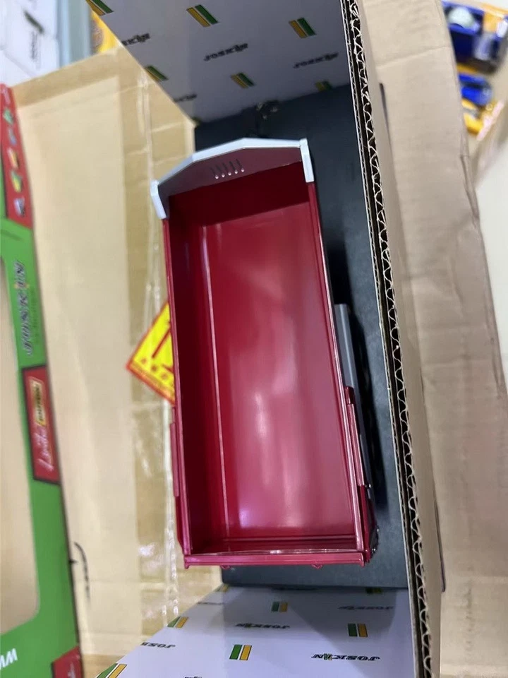 UH 1/32 Scale JOSKIN Trans-KTP 22/50 Trailer Red Diecast Model Toy UH6804 - Image 4 of 4