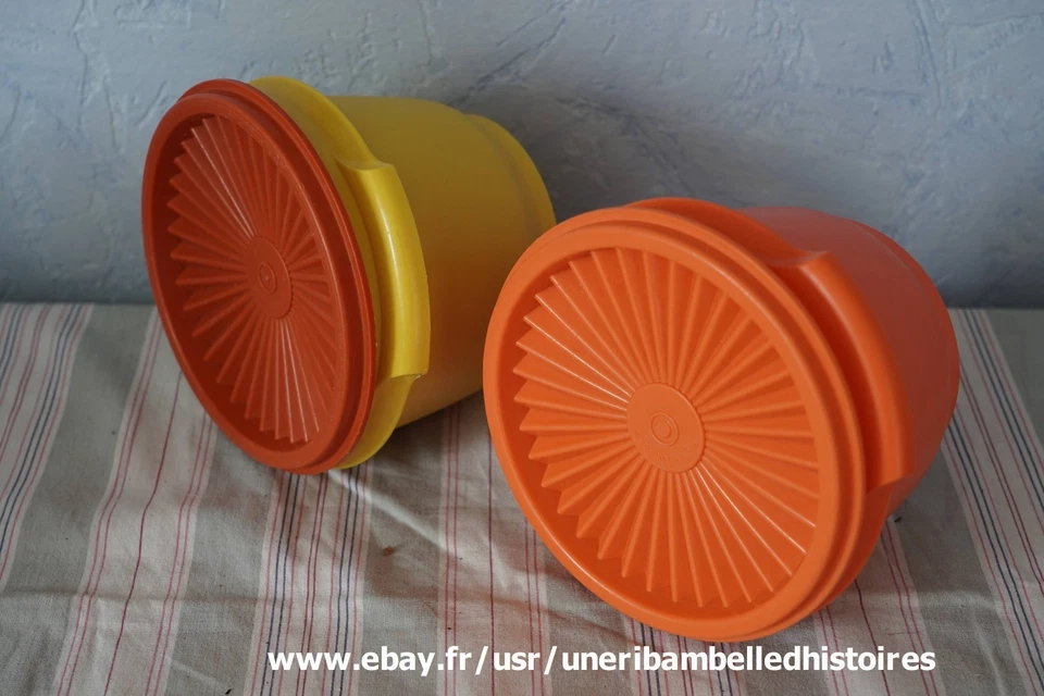 TUPPERWARE Lot 2 Anciennes Boites Orange couvercle soleil, diam 11,5 cm haut 9,5 - Photo 2/4