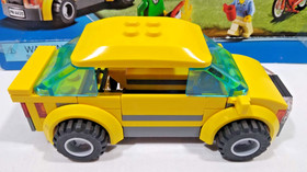 🔥LEGO CITY 4435 Car and Caravan 100% Complete w/ instructions & Minifigures