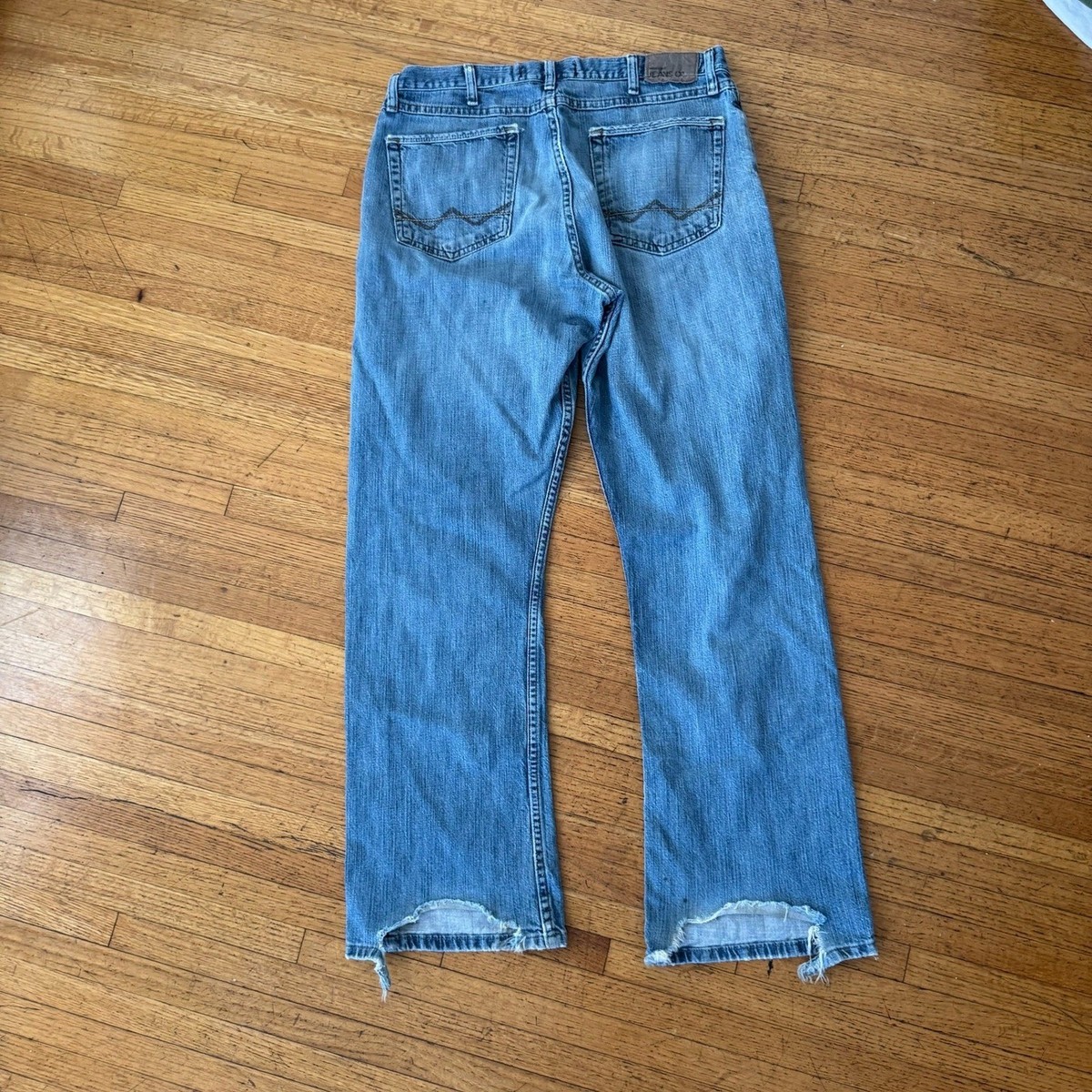 Wrangler Relaxed Bootcut Jeans Mens 34x32 Blue Fair Distressed