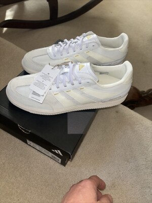 Adidas Predator Freestyle Men s Soccer Sneaker  Shoe White /pastel