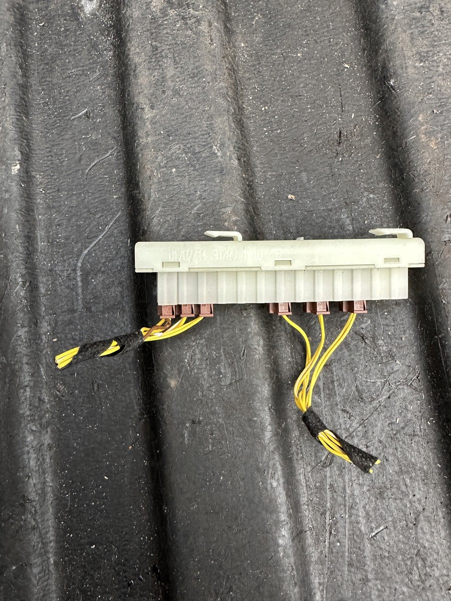 MERCEDES-BENZ C W205 Inverter A0009821112 2.10 Diesel 125kw 2017  