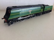 HORNBY R320 EXETER SR MALACHITE GREEN 21C101 VGC BULLEID WEST COUNTRY LIMITED