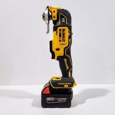 Milwaukee M18 18v Battery Adapter for DeWalt 20v Max tools