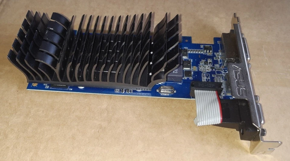 ASUS 210-SL-TC1GD3-L PCI-E Graphics Card ✈️ Free Shipping 🚛 - Image 4 of 4