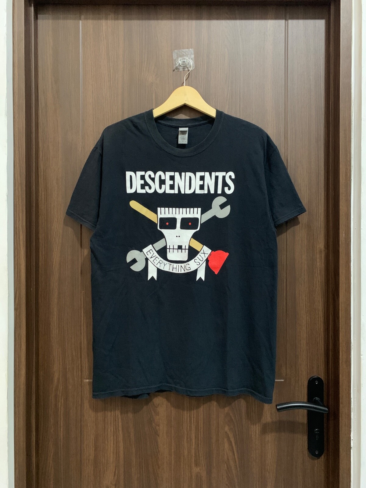 Descendents — Everything Sux (Color) tees ( )