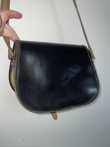 Black Leather Cartridge Bag - Picture 13 of 24