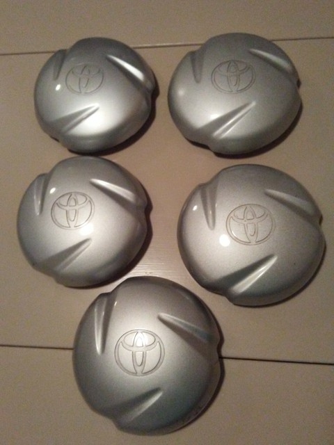 2000-2009 Toyota Tundra Sequoia Silver 16 Inch 6 Lug Wheel Hub Center