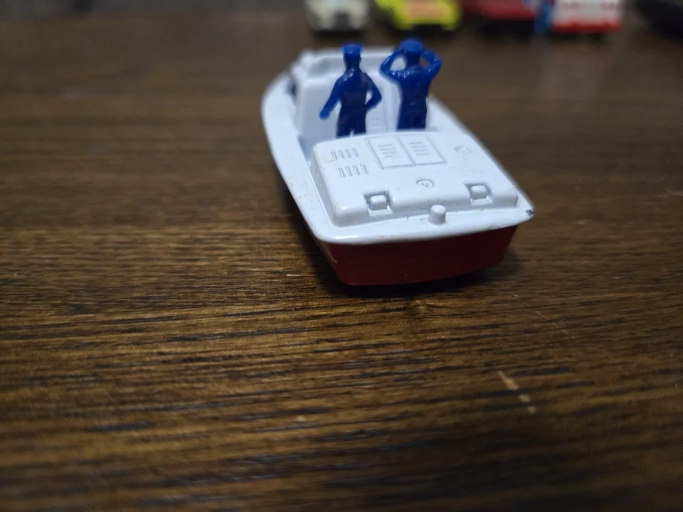 Matchbox Superfast 1976 POLICE LAUNCH No 52 White / Red Paint ~ EXCELLENT - Image 3 of 4