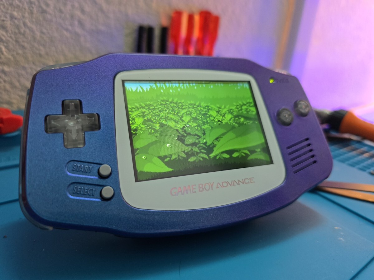 Funnyplaying IPS V2 Backlit Gameboy Advance Custom GBA