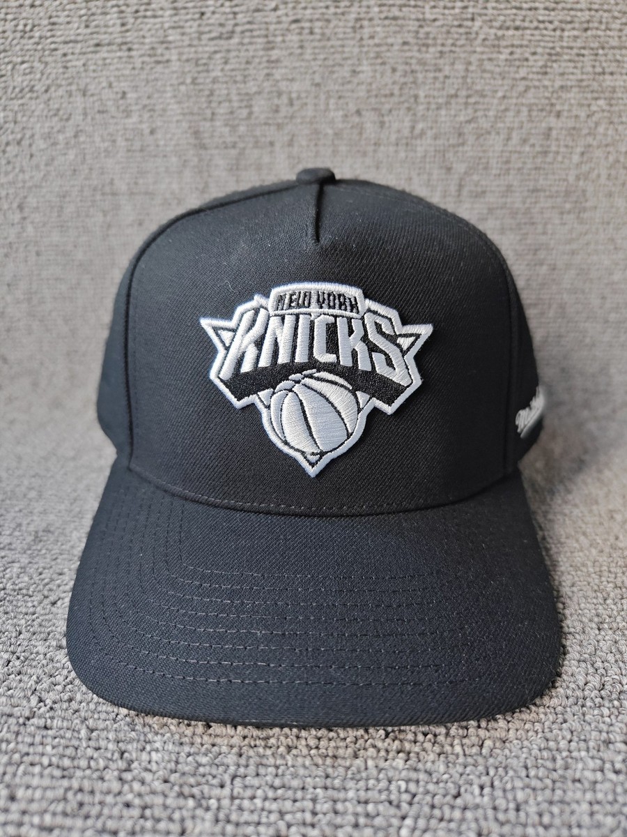 Mitchell & Ness New York Knicks Forever Snapback Hat Black Adjustable Cap