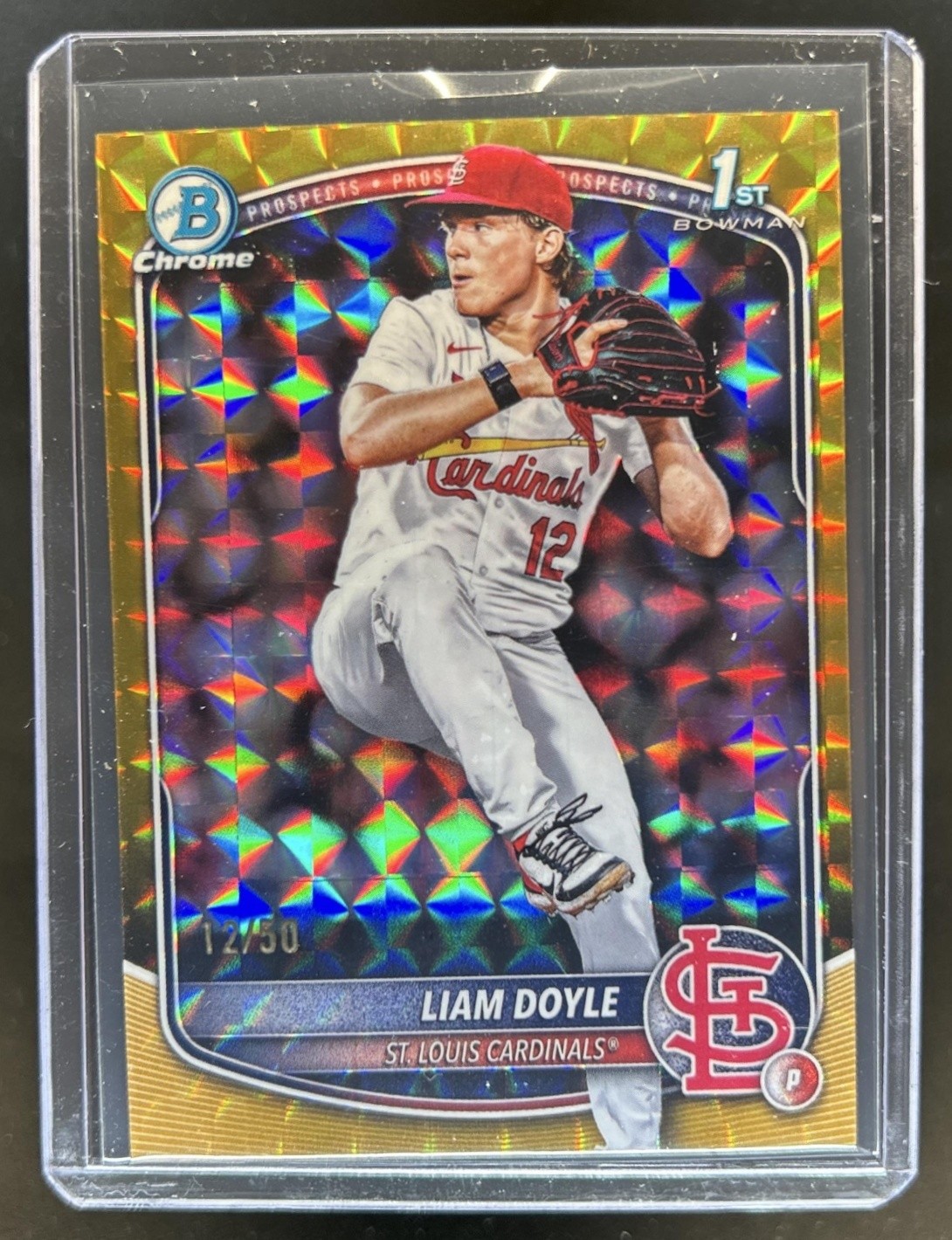 2025 Bowman Draft Liam Doyle Chrome Gold Geometric Refractor 1st #/50 Cardinals