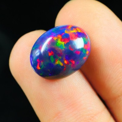 4,25 ct schwarzer Opal Edelstein, ovaler Welo Black Opal Cabochon zur...