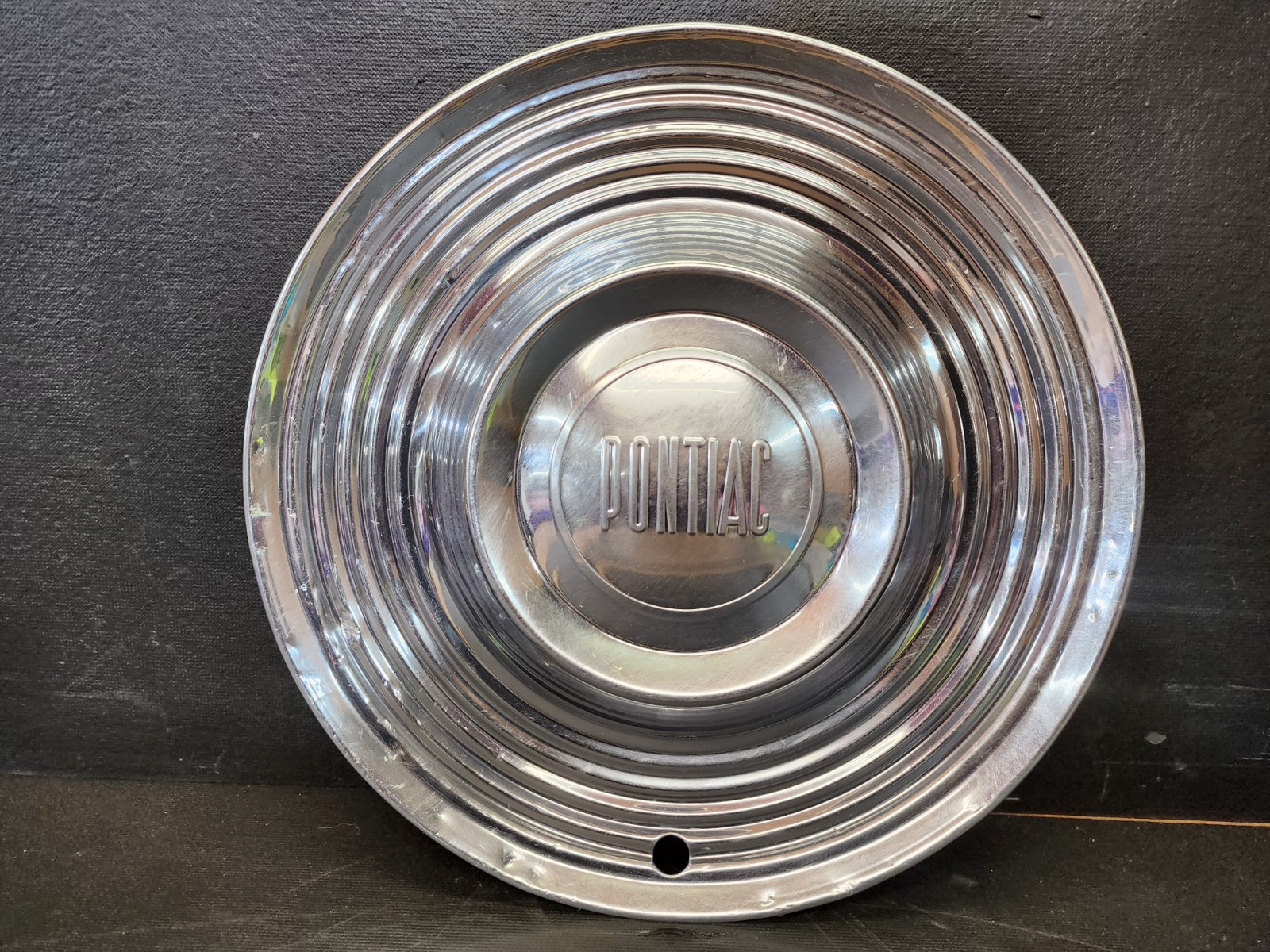 1955 Pontiac Chieftain Hubcap Wheel Cover Center Cap Catalina Star Cheif GM OEM