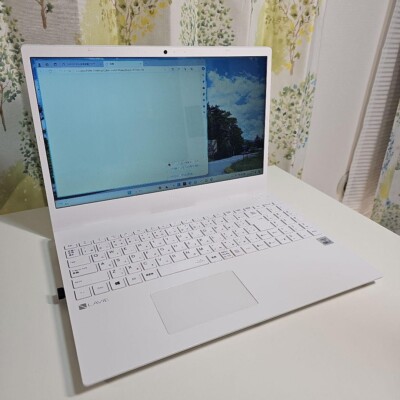 NEC LAVIE N157C/AAW PC-N157CAAW 本体 s-l400.jpg