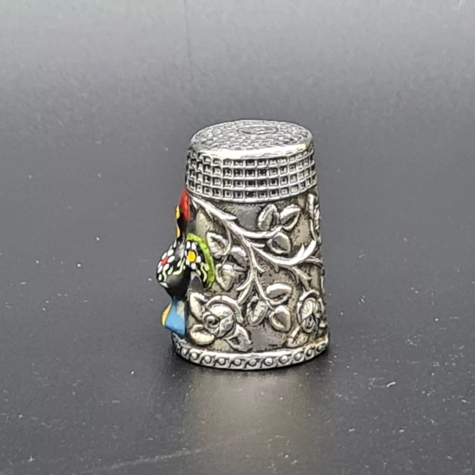 Silver Tone Enamel Gilt Thimble Cockerel Roses and Foliage Star on Top