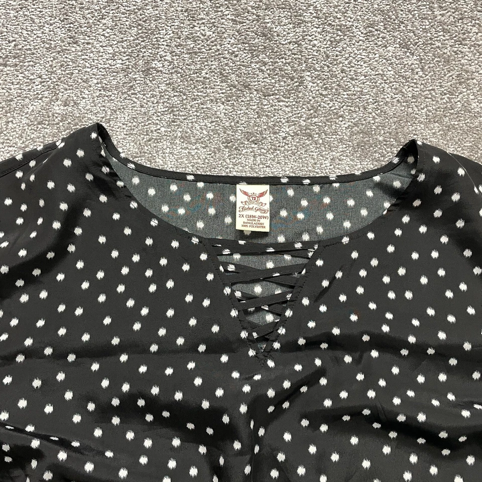 Faded Glory Tunic Blouse Womens 2XL Black White Polka Dot Roll Tab Sleeve Casual - Image 4 of 4