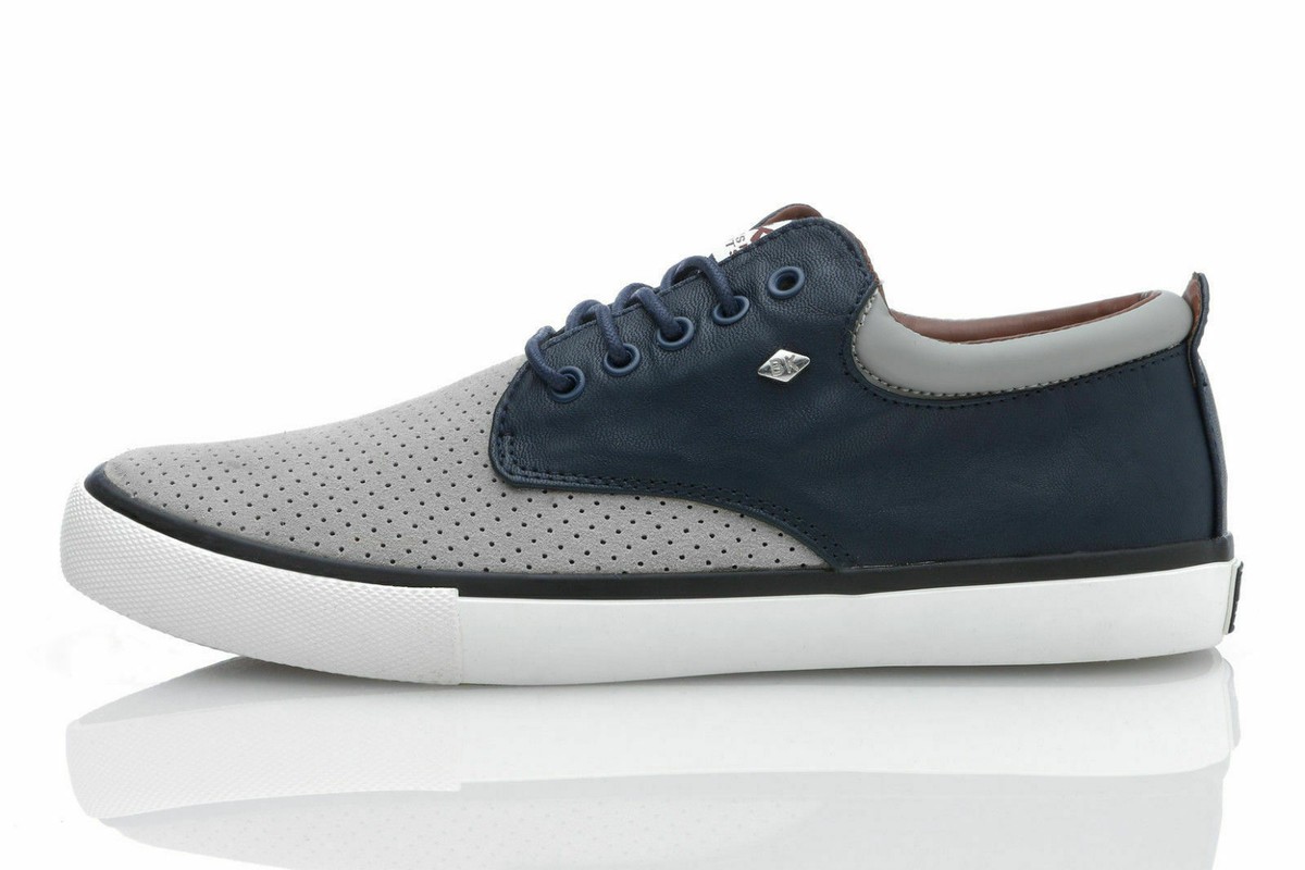 Puma Camiseta Baja Para Hombre - Talla 10 - Color Negro/Blanco