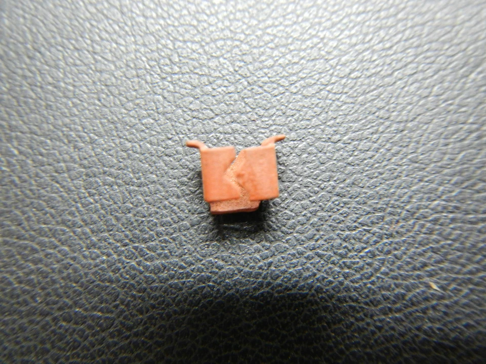 Buick Wildcat 1964 baúl letras clip conjunto 14 clips "WILDCAT" letras 64 emblema Foto 2 de 4