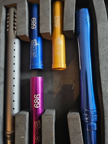 Dye DSR+ Plus Paintball Gun - Royal Blue + Founding Father laser engraved - Picture 11 of 12