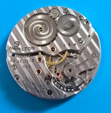VINTAGE 10 SIZE 23 JEWEL HAMILTON GRADE 945 POCKET WATCH MOVEMENT PARTS