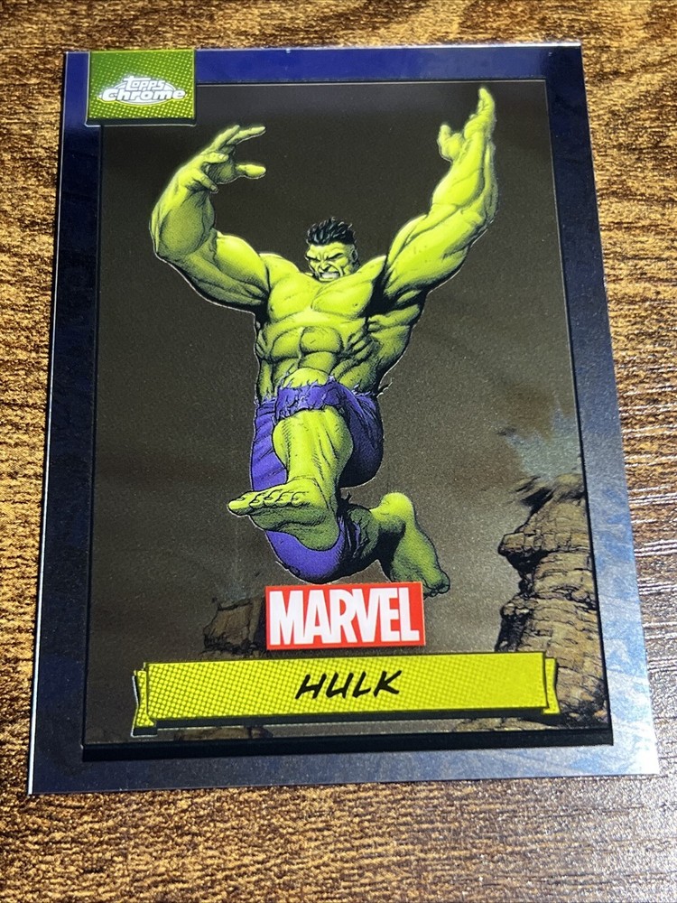 HULK 2024 Topps Chrome Marvel #43