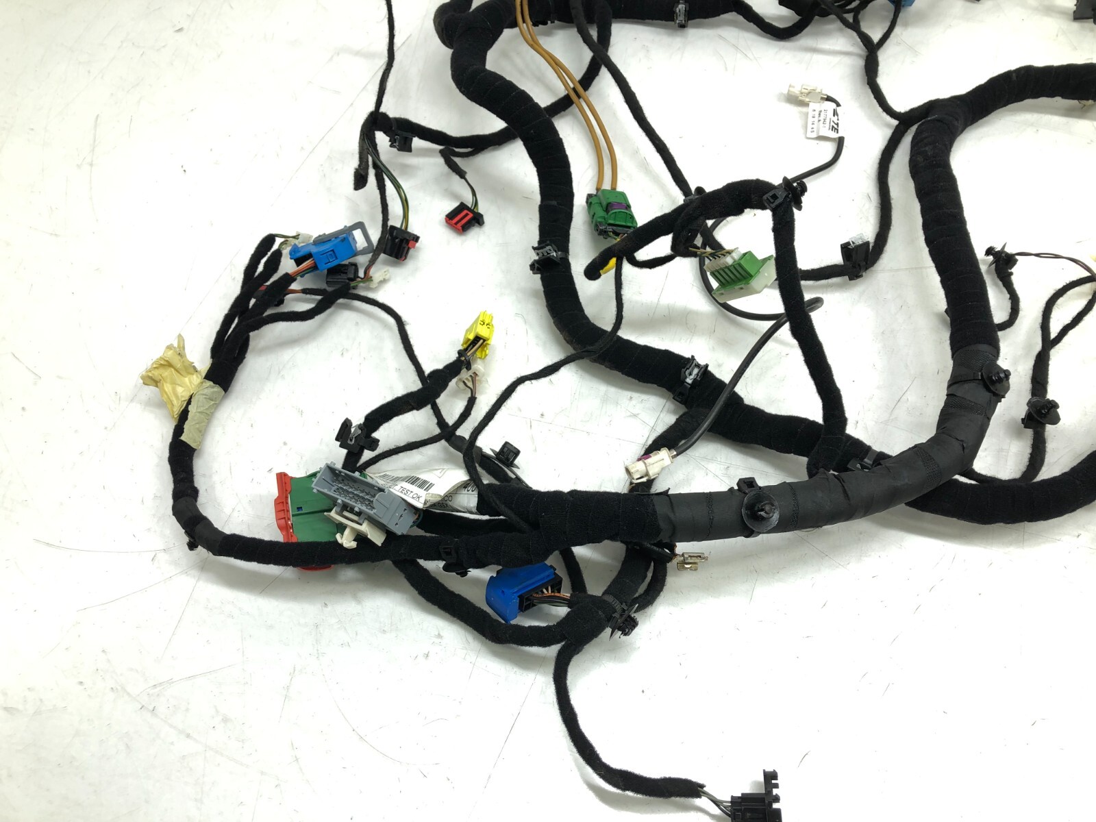 2014-2019 MASERATI GHIBLI SQ4 INSTRUMENT PANEL DASH WIRING HARNESS OEM.