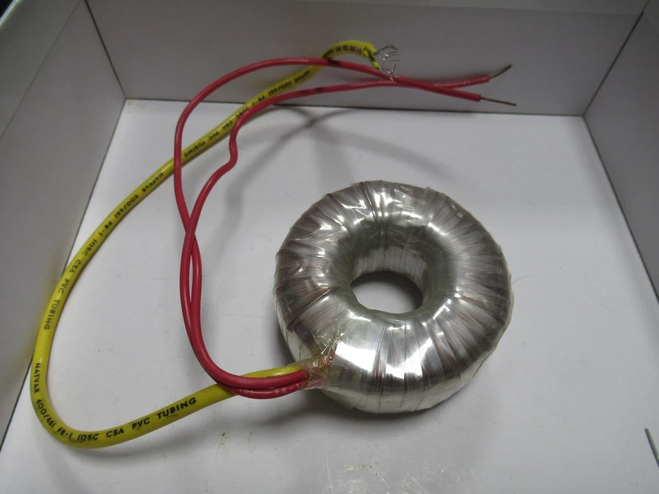 Transformateur torique 12 volts 30VA primaire 220v épais. 32mm diam ext.71 mm - Photo 3/4