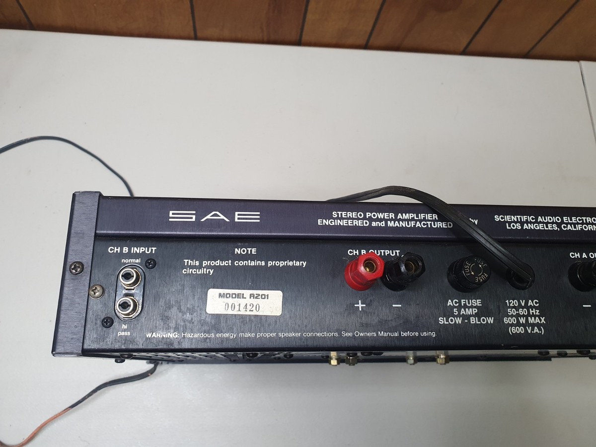 SAE A201 A-201 Dual High Resolution Power Amplifier 2 Input, 2