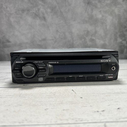 Sony CDX-GT11W Xplode Car Stereo CD Player 50Wx4 AUX Harness Bracket 2006
