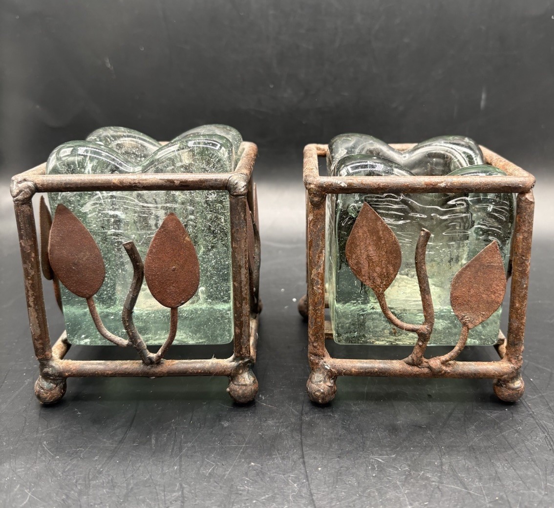 S With Blown Glass Inserts Vintage 4 X 4