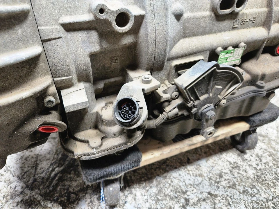 BMW 528i 1997-1998 transmisión automática desde 1/97 hasta 2/98 24001422882 Foto 3 de 4