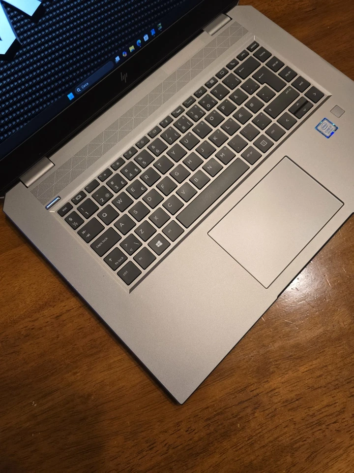 🔴HP Zbook Studio G5 Core i7 8750H 16/512 Nvidia Quadro P1000 4gb 15,6" FHD 🔴 - Imagen 4 de 4