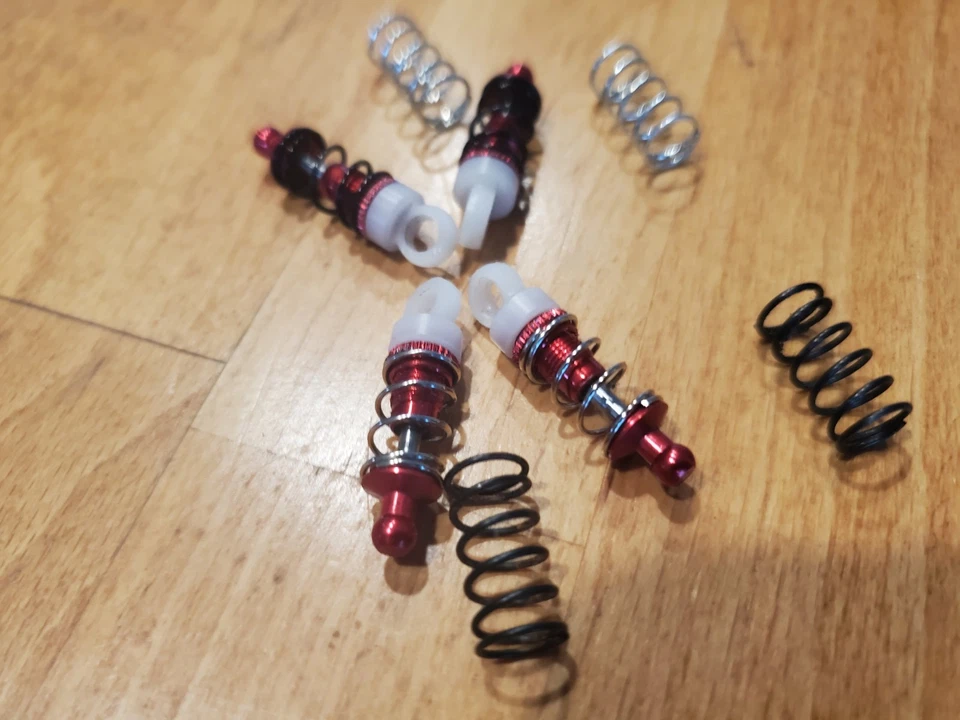 XRAY M18 Aluminum Threaded Shock Set (4) Red w/Option Springs Super Rare Nice  - Image 3 of 4