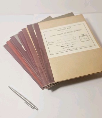 Konvolut 12 handschriftliche 60er Jahre Schule Elektrotechnik Labor Notizbücher