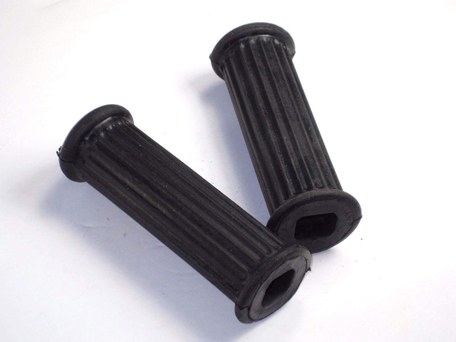 Ariel footrest rubbers 1949 to late non folding front 12