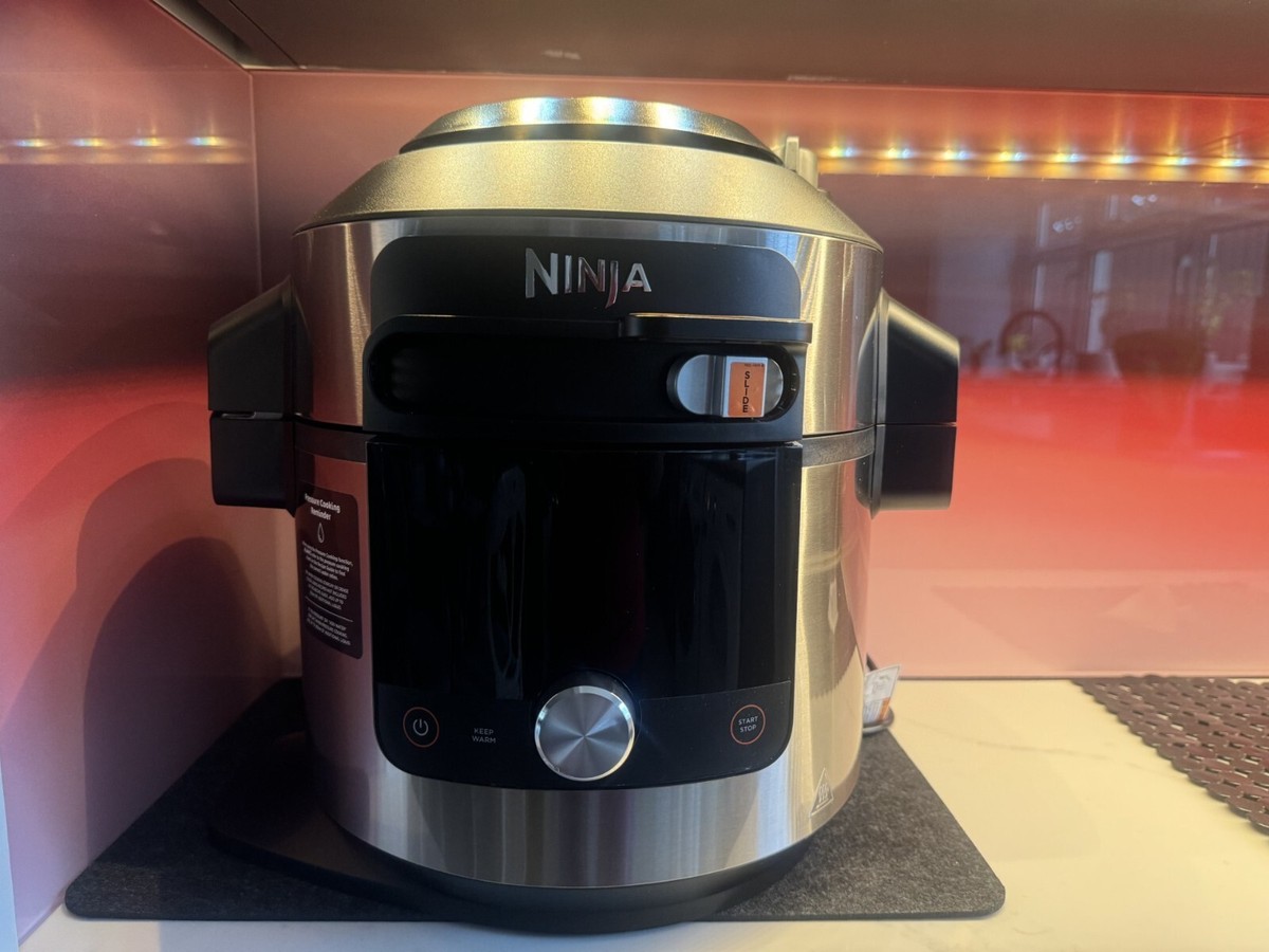 Air fryer Ninja Foodi MAX 15-in-1 SmartLid Multi-Cooker with