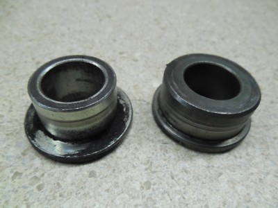 05-06 Kawasaki Z750s ZR750K rear wheel axle spacers 92152-0070 / 92152-1162