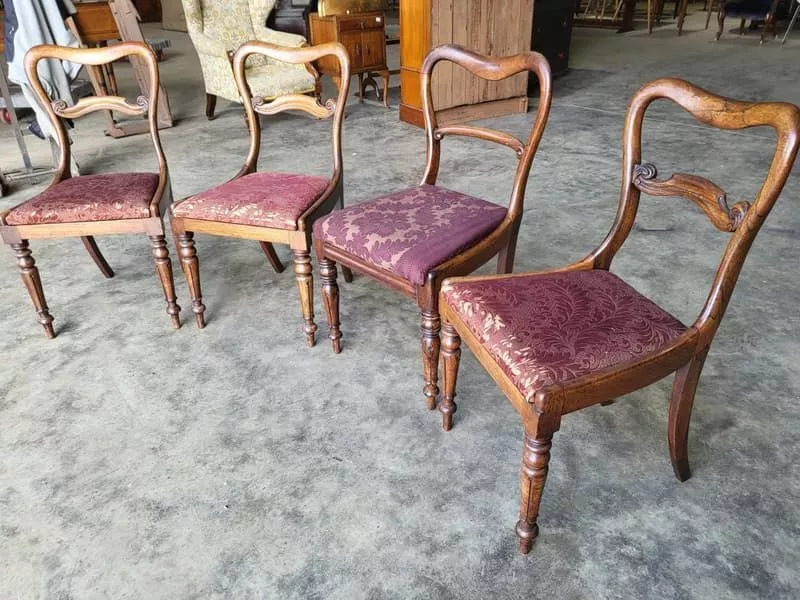 Dining chairs with mahogany legs deals