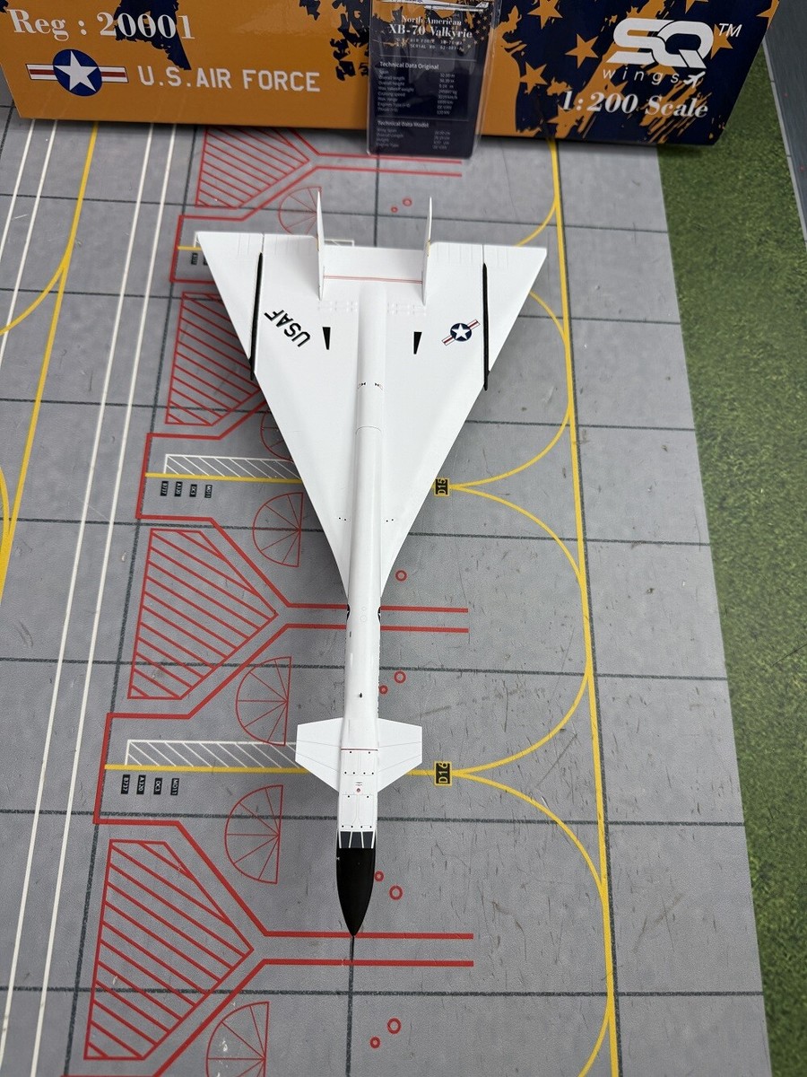 1/200 Scale XB-70 Valkyrie Bomber Aircraft Model SQ WINGS | eBay