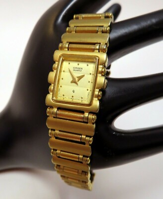 BEAUTIFUL VINTAGE CLASSIC LADIES SIX JEWEL CITIZEN GOLD PLATED WATCH BEAUTIFUL VINTAGE CLASSIC LADIES SIX JEWEL CITIZEN GOLD  main image 3