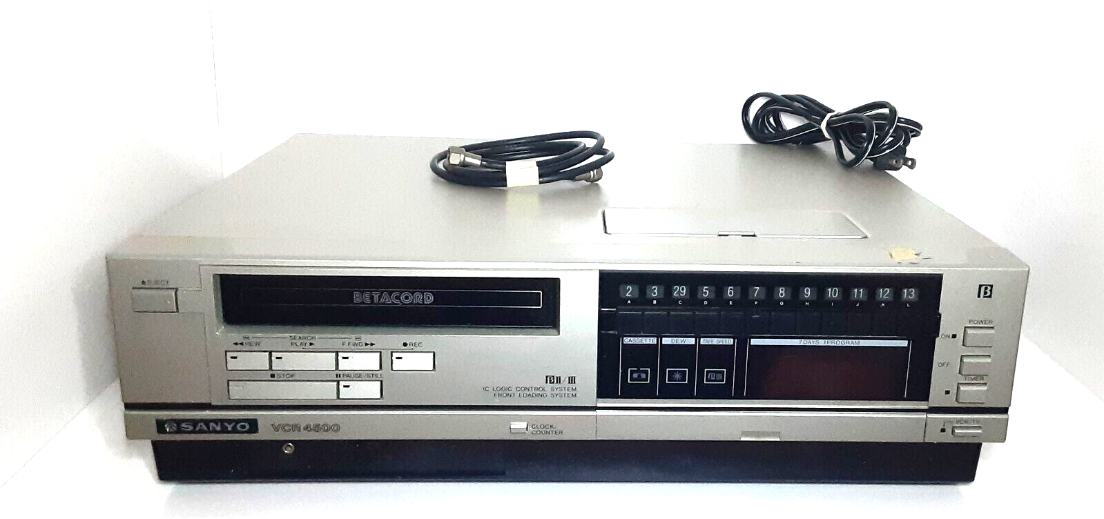 Sanyo Beta Betacord VCR 4500 Video Cassette Recorder Tested and Works