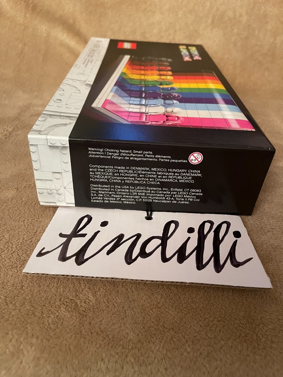 TC Lego #40516 Everyone is Awesome Colors Rainbow Pride 18+ 346