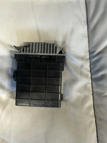 Mercedes W 201 Motorsteuergerät 006 545 00 32