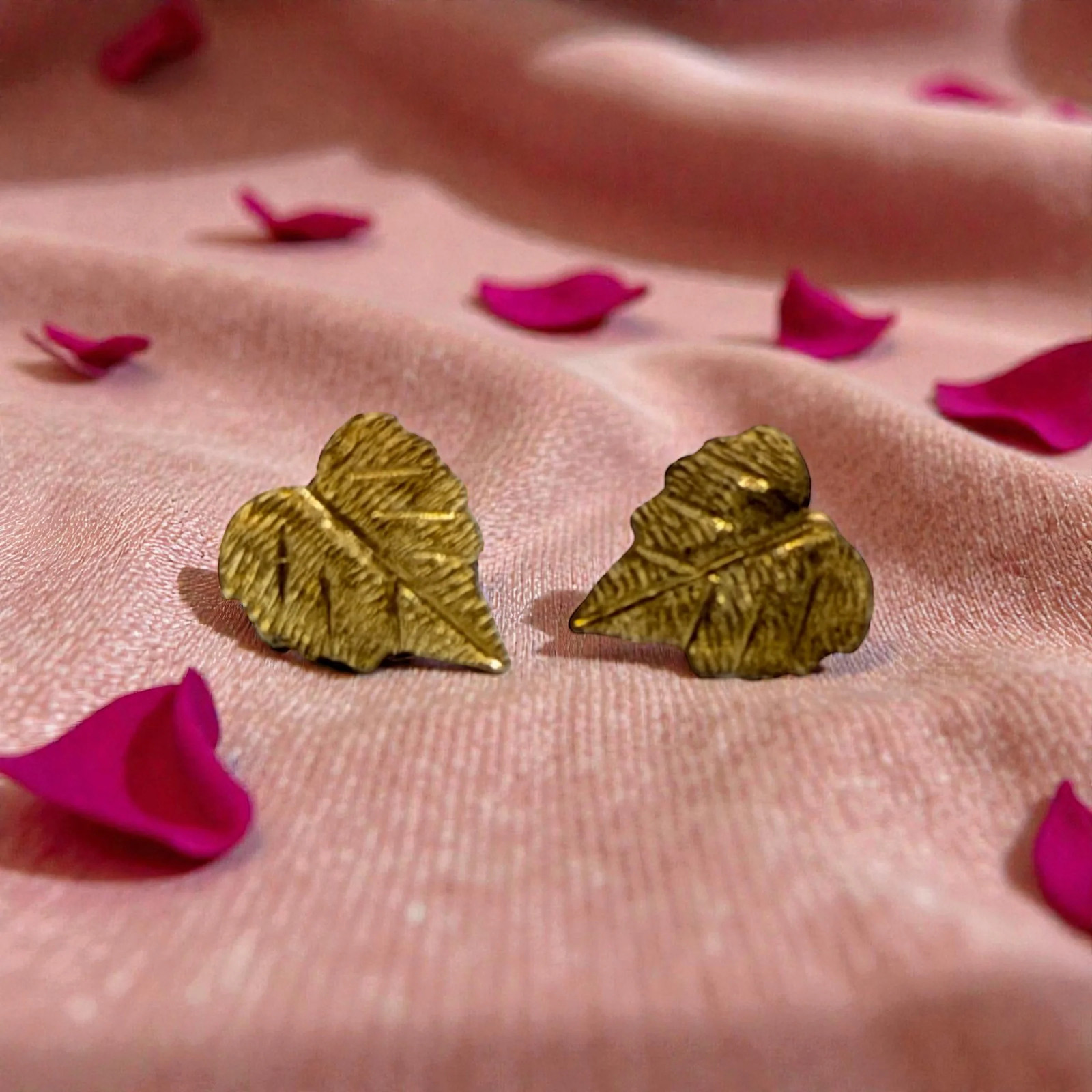 Solid 14K Yellow Gold Leaf Stud Earrings - image 1