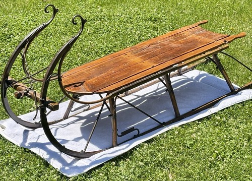 Antique late-19th-Wood & Metal Vermont cutter, jump seat sleigh