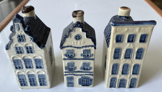 3 x KLM Airlines Holland Blue Delft Houses Rynbende 3 25 27. EMPTY