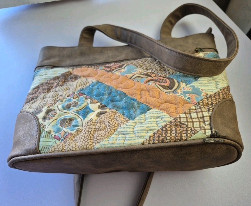 Donna Sharp Quilted Patchwork Handbag Totebag Ken… - image 4